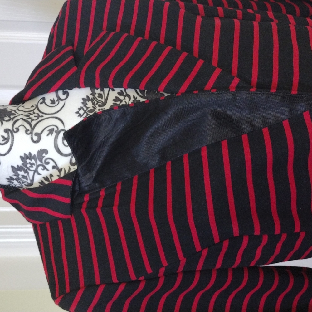 Jacket - Picture 6 of 8